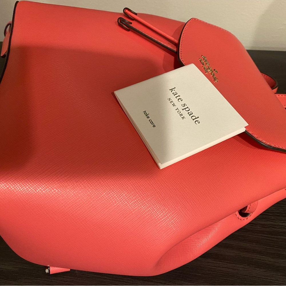 NEW Katespade hotpink Lizzie Medium Flap Backpack - Picture 2 of 9